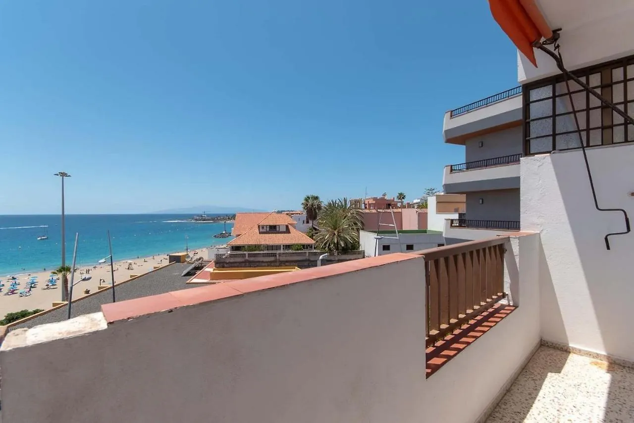 Virginia Apartment Los Cristianos