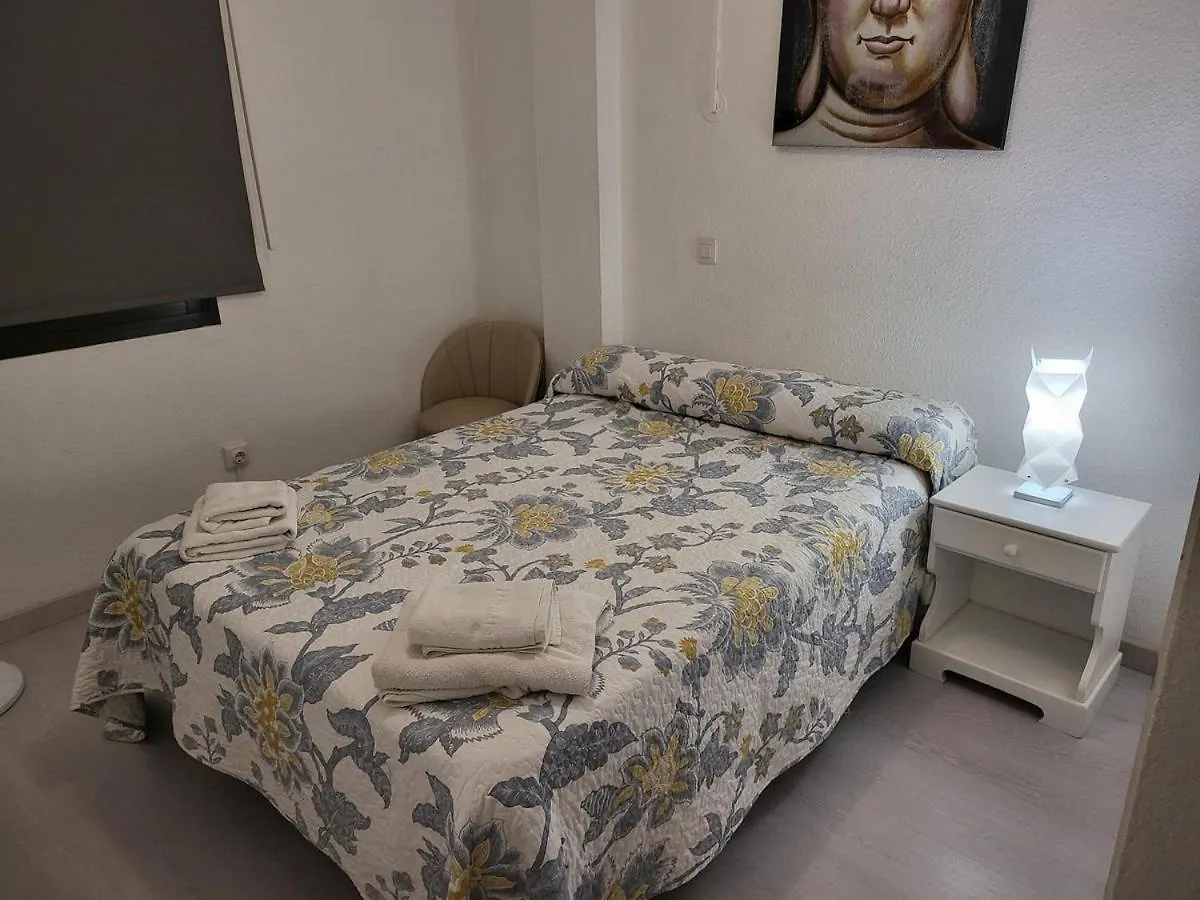 Virginia Apartment Los Cristianos  0*, Los Cristianos (Tenerife)