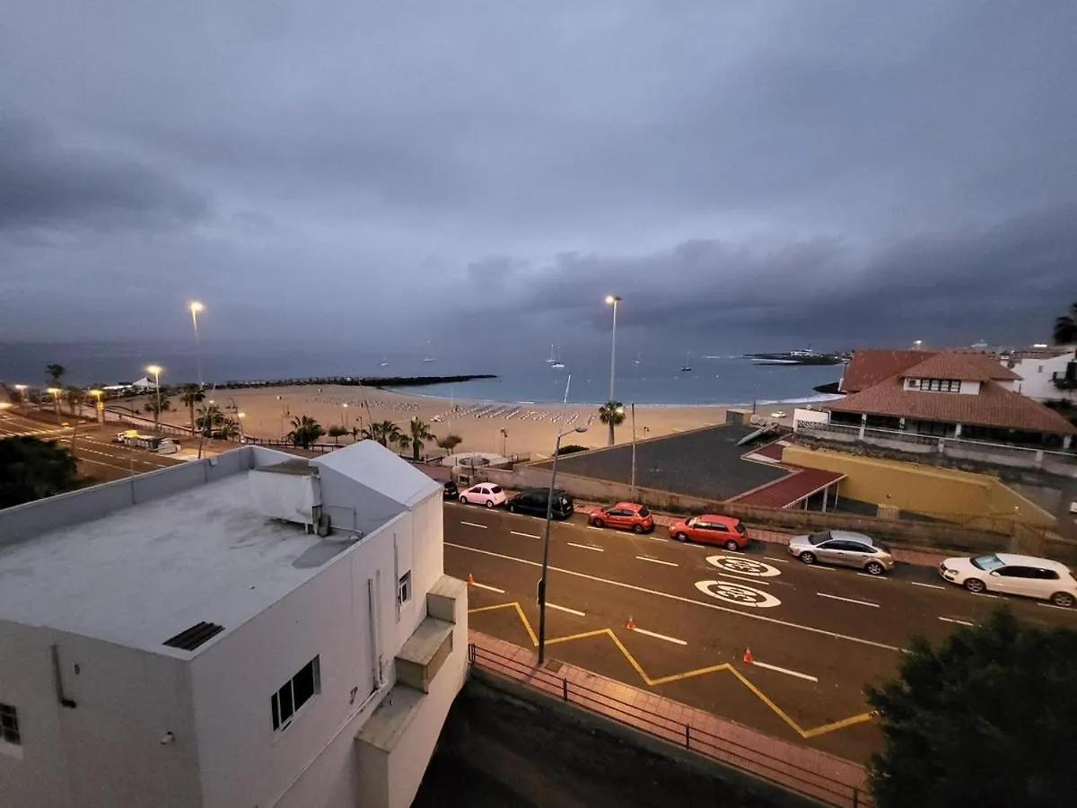 Virginia Apartment Los Cristianos