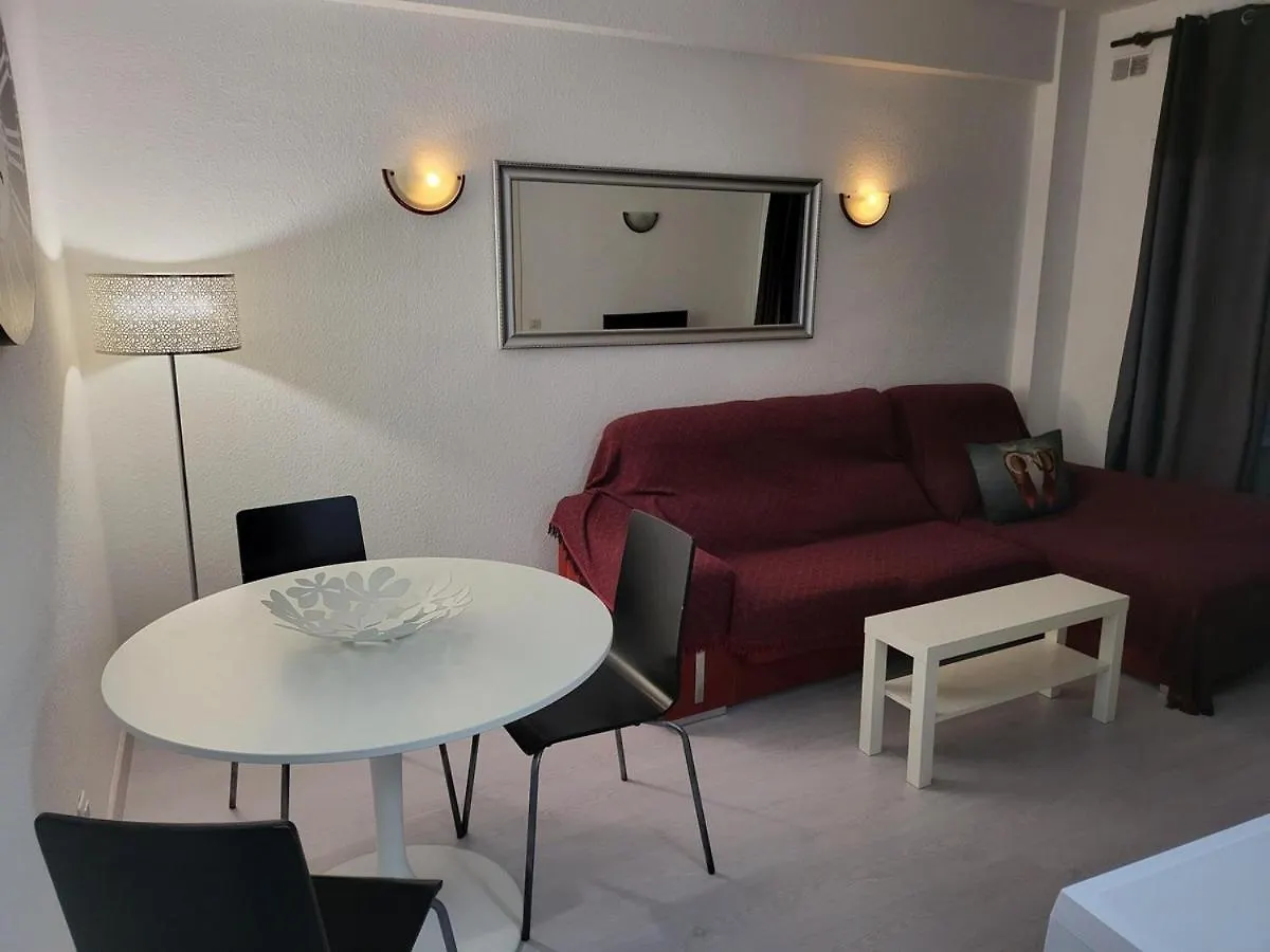 Virginia Apartment Los Cristianos